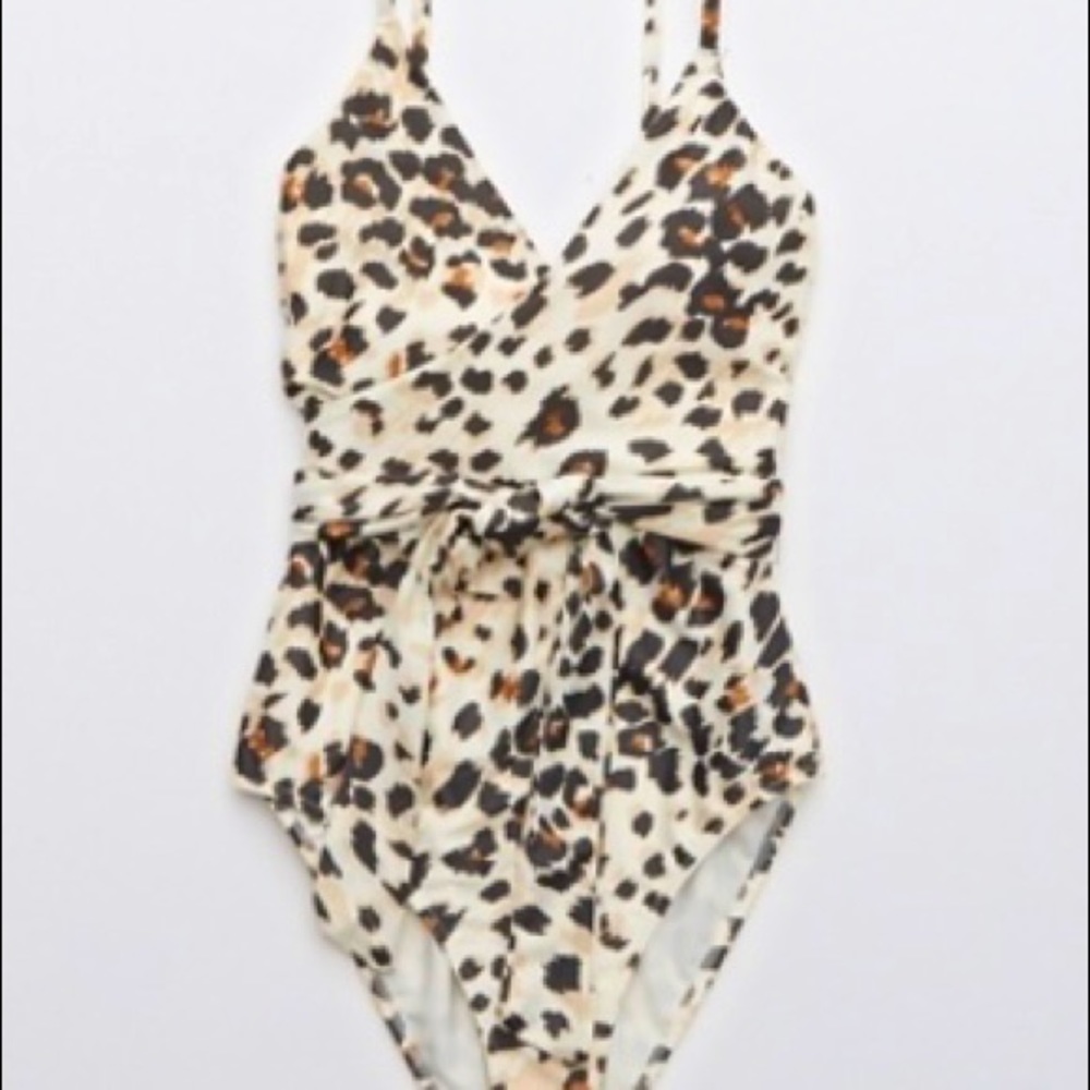 NWOT Aerie one piece wrap swimsuit